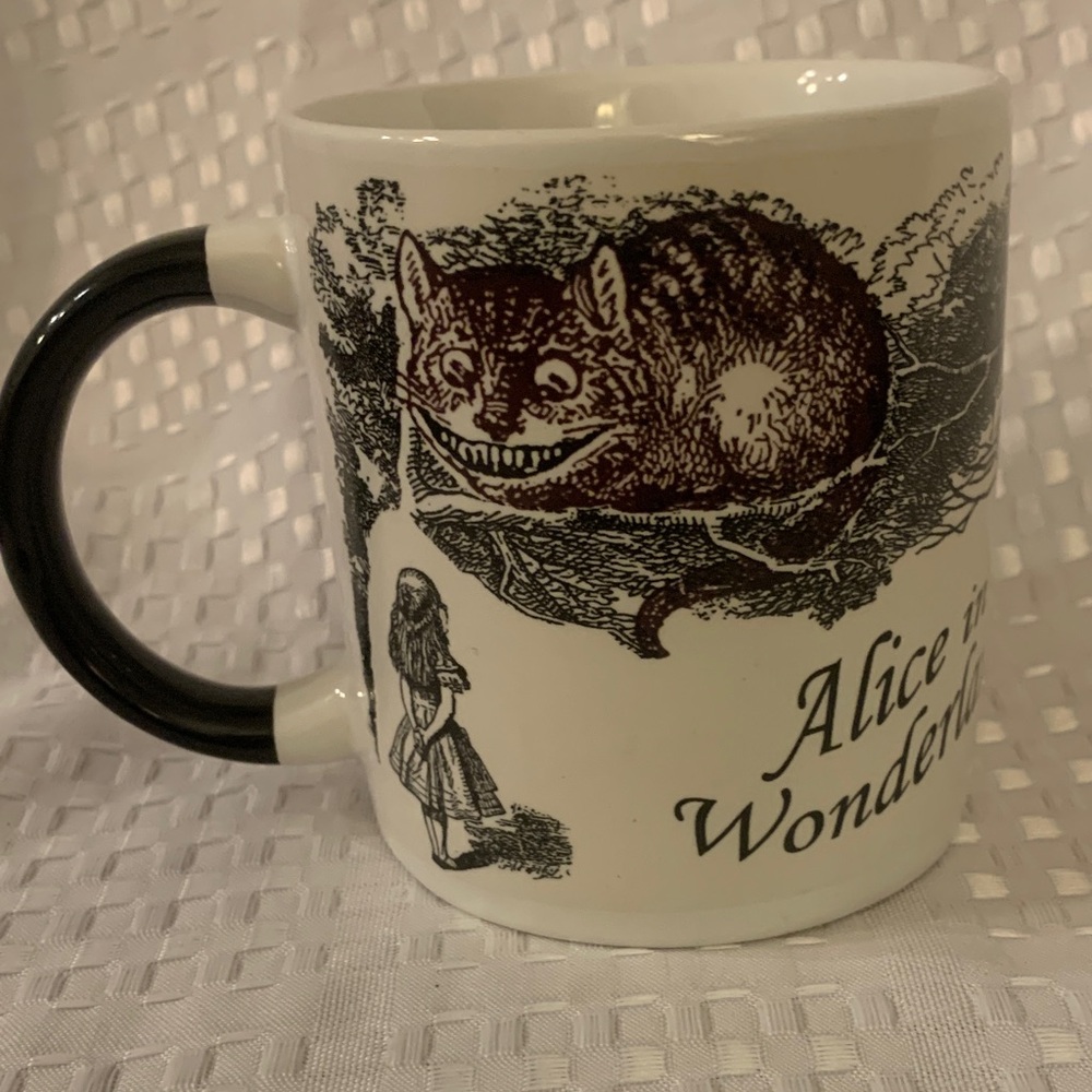 Alice in Wonderland Black and White Mug featuring Alice and the Cheshire Cat.